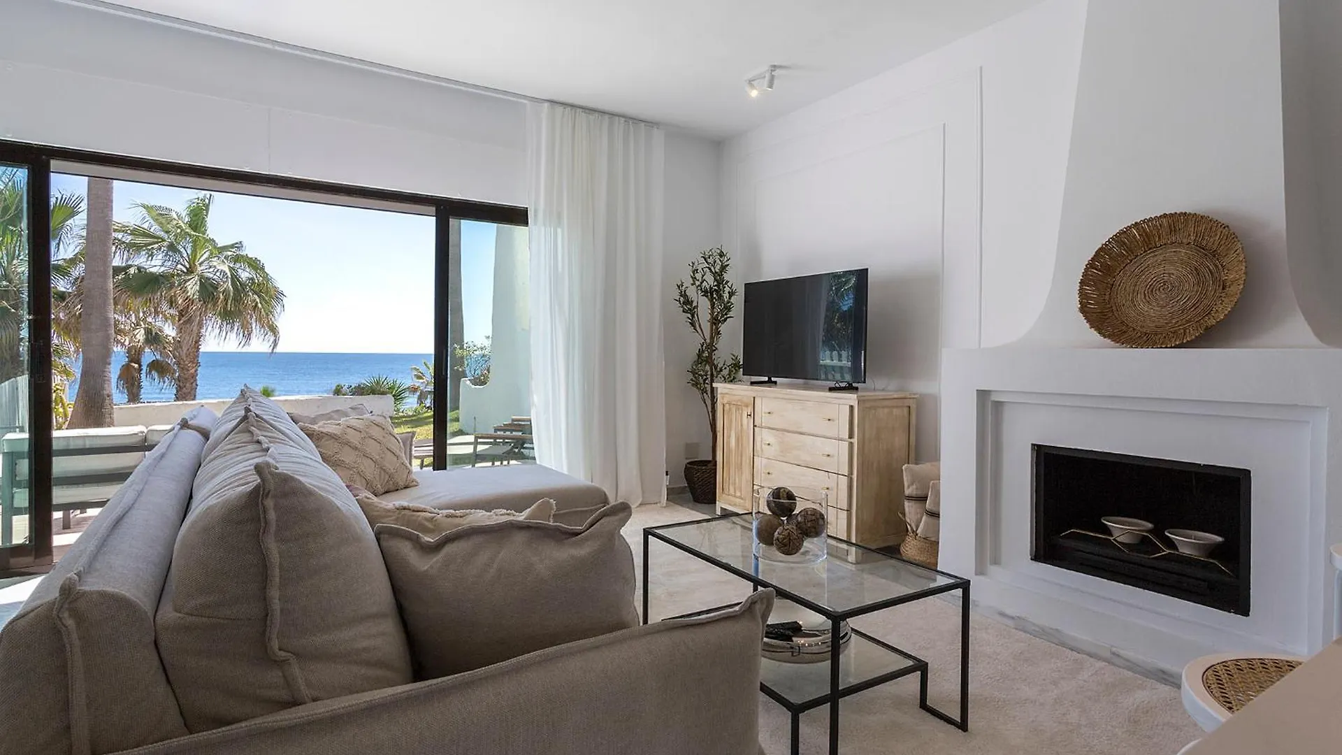 Holiday home Casa Primera Linea 4 Dormitorios Estepona