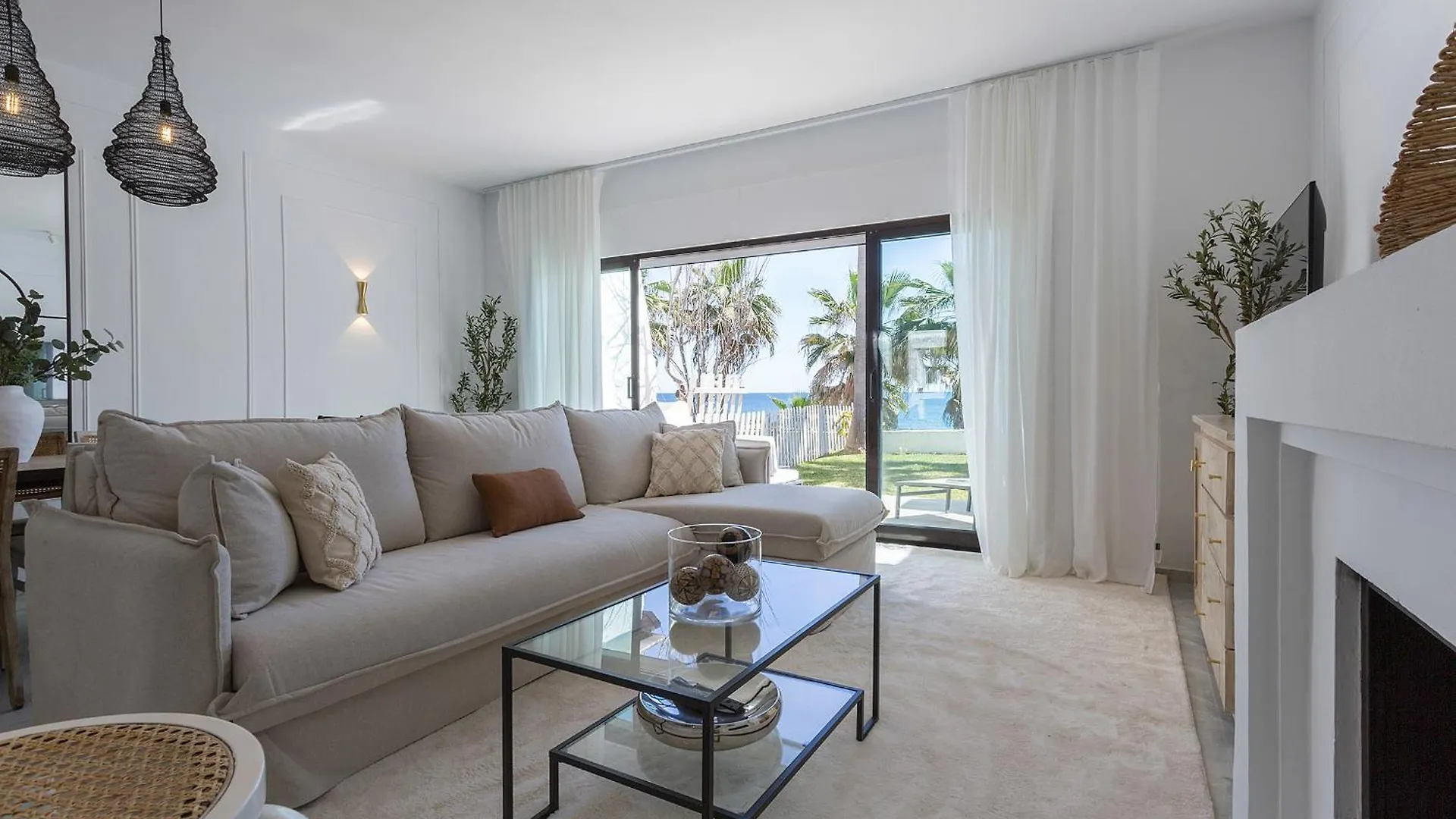Holiday home Casa Primera Linea 4 Dormitorios Estepona
