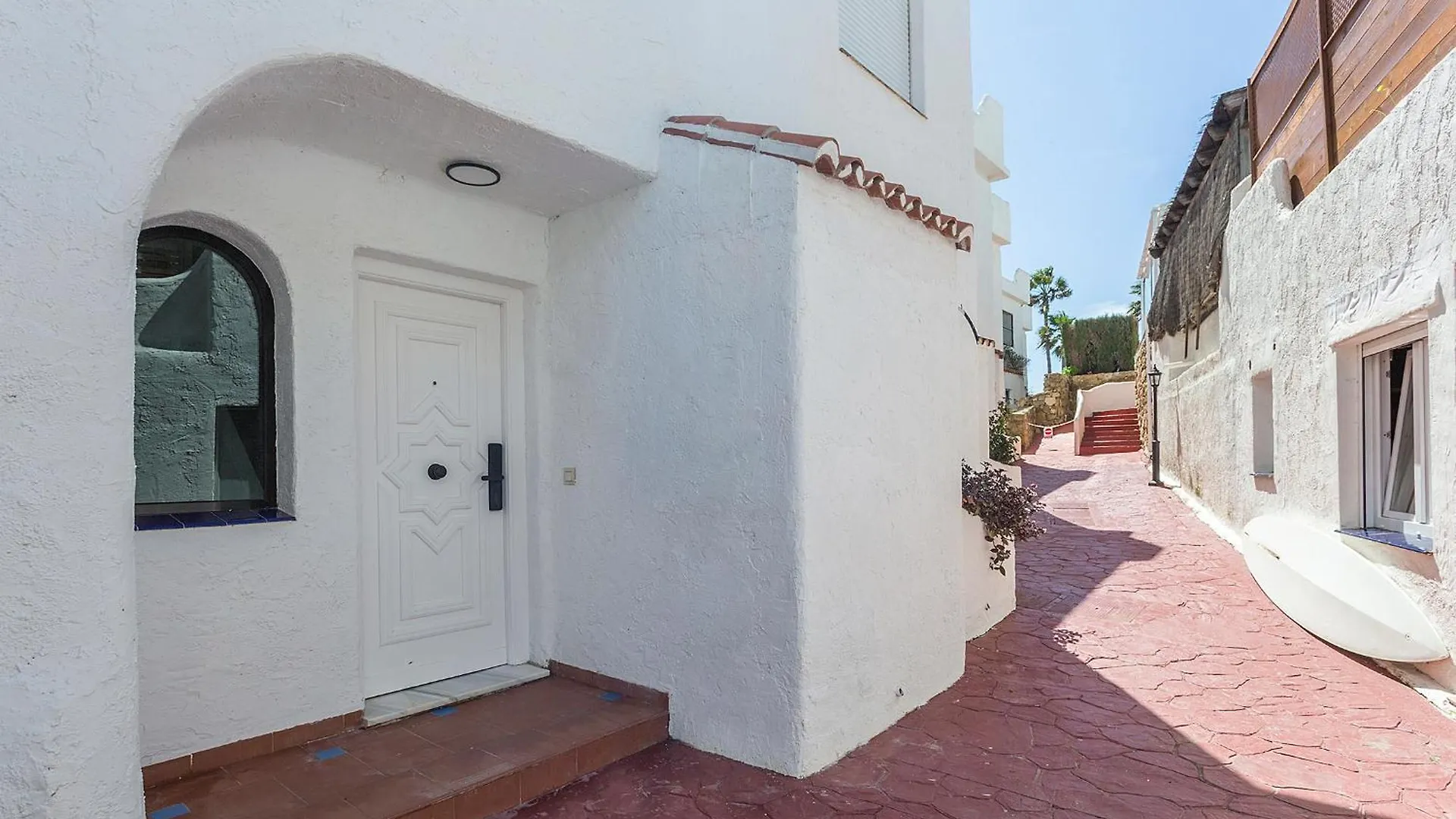 Holiday home Casa Primera Linea 4 Dormitorios Estepona Spain